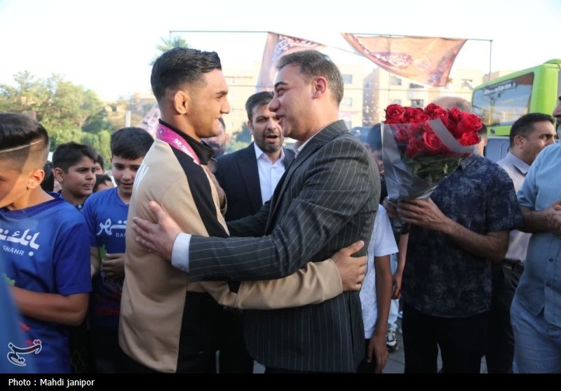 اخبار اصفهان , کشتی فرنگی , 