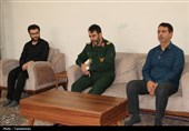 دیدار فرمانده سپاه انصارالمهدی با خانواده شهدا