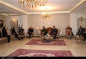 دیدار فرمانده سپاه انصارالمهدی با خانواده شهدا