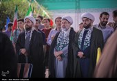 اهتزاز پرچم متبرک حرم امیرالمومنین(ع) در اجتماع مردمی ایران مقاوم در کرمان