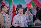 اهتزاز پرچم متبرک حرم امیرالمومنین(ع) در اجتماع مردمی ایران مقاوم در کرمان