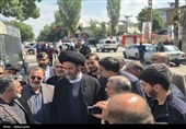 بازدید آیت‌الله عاملی از موکب‌های غدیر؛ 35 هزار پرس غذا میان مردم اردبیل توزیع شد