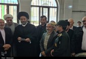 بازدید آیت‌الله عاملی از موکب‌های غدیر؛ 35 هزار پرس غذا میان مردم اردبیل توزیع شد