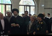 بازدید آیت‌الله عاملی از موکب‌های غدیر؛ 35 هزار پرس غذا میان مردم اردبیل توزیع شد
