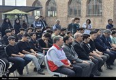 بازدید آیت‌الله عاملی از موکب‌های غدیر؛ 35 هزار پرس غذا میان مردم اردبیل توزیع شد