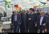 بازدید آیت‌الله عاملی از موکب‌های غدیر؛ 35 هزار پرس غذا میان مردم اردبیل توزیع شد