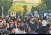 اجتماع 100 هزار نفره مردم شهرکرد در مهمونی خانوادگی عید غدیر