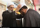 مراسم عمامه‌گذاری جمعی از طلاب در قم همزمان با عید غدیر
