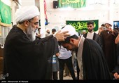 مراسم عمامه‌گذاری جمعی از طلاب در قم همزمان با عید غدیر