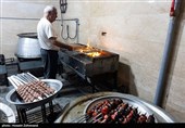 طبخ غذا برای نیازمندان و ایتام در روز عید غدیر