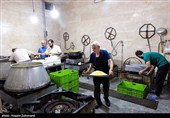 طبخ غذا برای نیازمندان و ایتام در روز عید غدیر