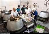 طبخ غذا برای نیازمندان و ایتام در روز عید غدیر