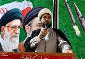 ایستادگی مردم زمینه‌ساز نصرت الهی و شکست دشمنان است