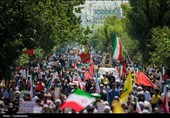 راهپیمایی حماسی 15 خرداد در قم؛ تجدید بیعت مردم با ولایت+ فیلم