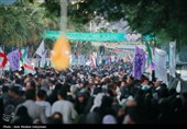 شکوه حضور مردم در میهمانی کیلومتری غدیر در کرمان