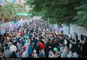 شکوه حضور مردم در میهمانی کیلومتری غدیر در کرمان