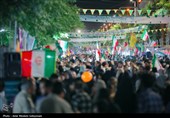 شکوه حضور مردم در میهمانی کیلومتری غدیر در کرمان