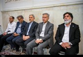 تجدید بیعت زائران شاهچراغ با آرمان‌های امام(ره)