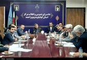 موانع تولید نتیجه کم‌کاری ادارات و بانک‌ها است