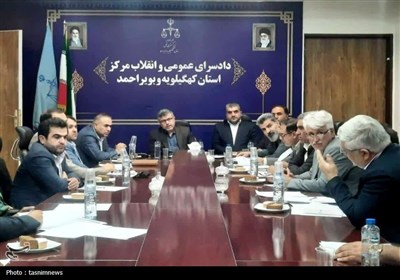 موانع تولید نتیجه کم‌کاری ادارات و بانک‌ها است