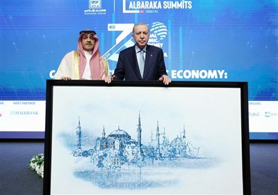 حمله داود اوغلو به اردوغان درباره «ربا» و «برکت» در ترکیه