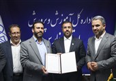 تقدیر از طراح «پویش قرار آموزشی» در شورای آموزش و پرورش فارس