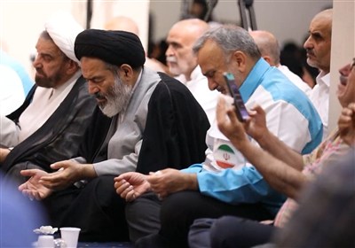 حال و هوای معنوی مکه در شب دعای کمیل