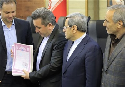 صدور و اهدای 275 سند تک‌برگ برای شهرک شهید آبشناسان رباط‌کریم