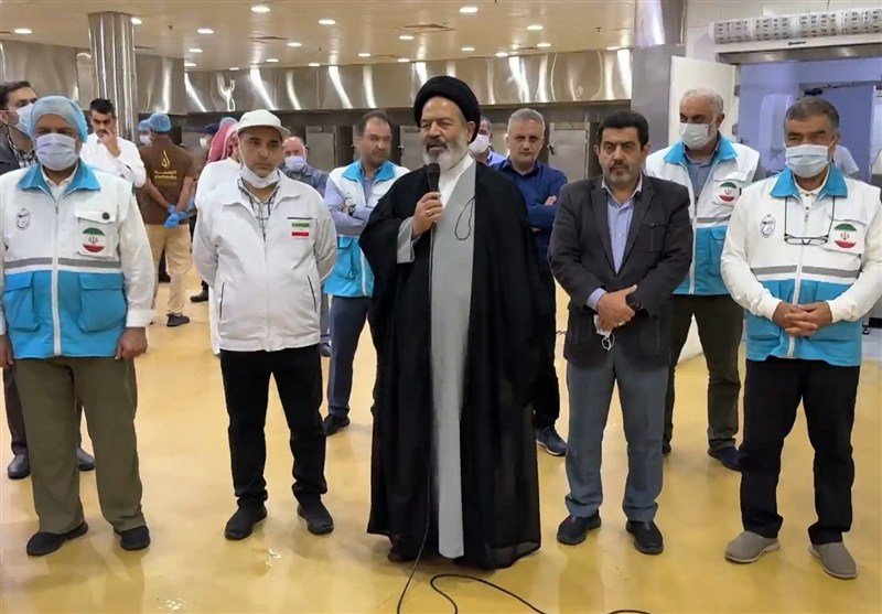نماینده ولی‌فقیه در امور حج و زیارت از آشپزخانه افندیه مکه بازدید کرد