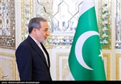 دیدار وزیر کشور پاکستان با عراقچی