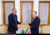 دیدار وزیر کشور پاکستان با عراقچی