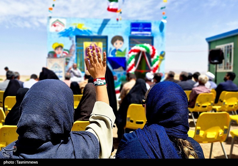افتتاح دبستان عشایری شهید آیت‌الله سیدعلی خامنه‌ای