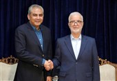 مومنی: دستیابی به تجارت 10 میلیارد دلاری با پاکستان ممکن است