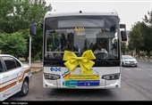 رونمایی از اتوبوس‌های 18 متری در کرج