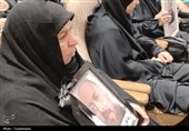 خانواده 323 شهید جنگ رمضان در شهرستان های استان تهران تجلیل شدند