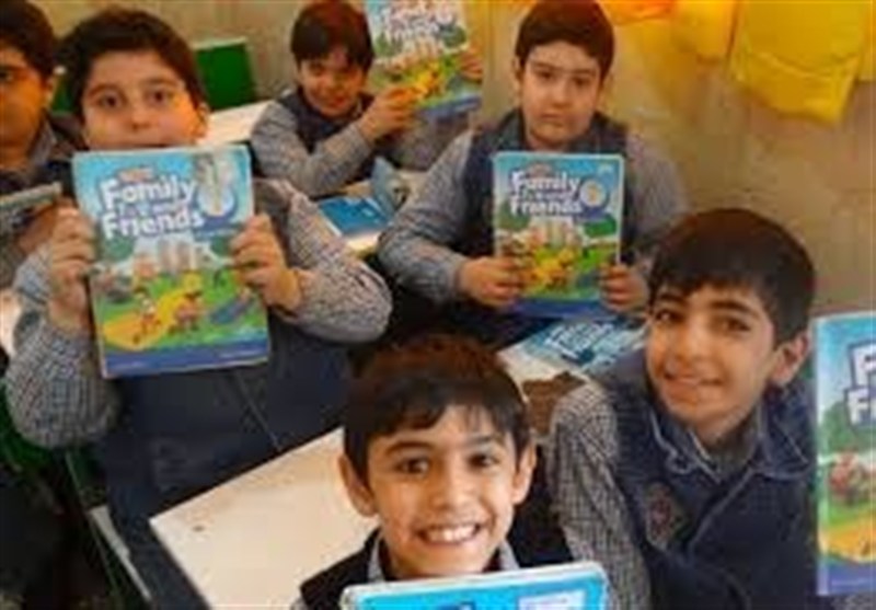 زبان انگلیسی در مدارس؛ چرا کسی مکالمه یاد نمی‌گیرد؟