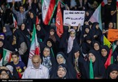 صدمین اجتماع شبانه بوشهری‌ها در میدان ثبت شد / نمایش اقتدار پهپادی در میدان امام (ره)
