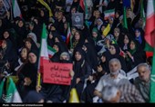 صدمین اجتماع شبانه بوشهری‌ها در میدان ثبت شد / نمایش اقتدار پهپادی در میدان امام (ره)