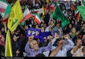 صدمین اجتماع شبانه بوشهری‌ها در میدان ثبت شد / نمایش اقتدار پهپادی در میدان امام (ره)