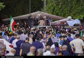 صدمین اجتماع شبانه بوشهری‌ها در میدان ثبت شد / نمایش اقتدار پهپادی در میدان امام (ره)