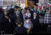 صدمین اجتماع شبانه بوشهری‌ها در میدان ثبت شد / نمایش اقتدار پهپادی در میدان امام (ره)