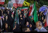 صدمین اجتماع شبانه بوشهری‌ها در میدان ثبت شد / نمایش اقتدار پهپادی در میدان امام (ره)