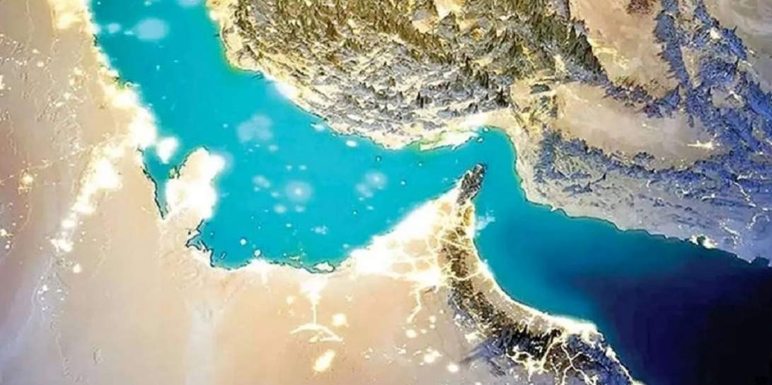 مضيق هرمز , الخليج الفارسي , البحر الأحمر , السعودية , الإمارات العربية المتحدة , الكويت , العراق , قطر , سلطنة عمان , 