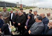 وزیر راه و شهرسازی برای افتتاح پروژه‌های بزرگ حمل‌ونقل وارد اردبیل شد