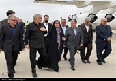 وزیر راه و شهرسازی برای افتتاح پروژه‌های بزرگ حمل‌ونقل وارد اردبیل شد
