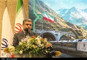 مسعود امامی‌یگانه استاندار اردبیل در آیین افتتاح راه‌آهن اردبیل- میانه