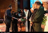 مراسم تجلیل و تکریم خانواده‌های شهدای جنگ رمضان در البرز