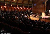 مراسم تجلیل و تکریم خانواده‌های شهدای جنگ رمضان در البرز
