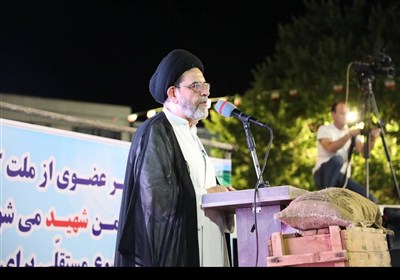 ملت ایران با ایستادگی خود هیمنه پوشالی قدرت‌های جهانی را شکست
