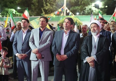 حضور مردم و اقتدار نیروهای مسلح دشمن را به عقب‌نشینی واداشت